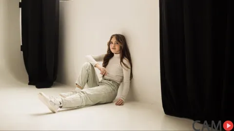 laurahlot&rsquo;s (Cherry.tv) Photo