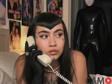 JessYves&rsquo;s LiveJasmin Profile Image