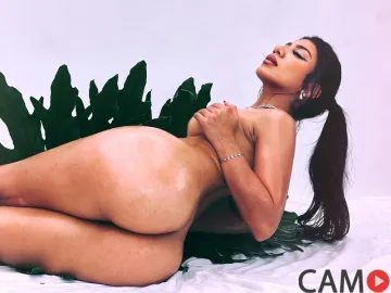 LiaBellini&rsquo;s LiveJasmin Profile Image