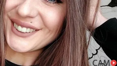 Kira’s (SkyPrivate) Photo