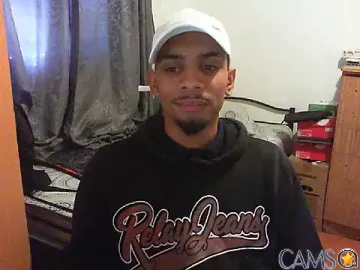 29YOURZ_28_’s (Stripchat) Photo