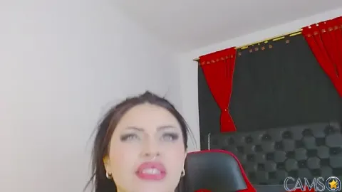 misslombana’s Stripchat Profile Image