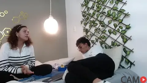 Sarabubbie’s (Stripchat) Photo